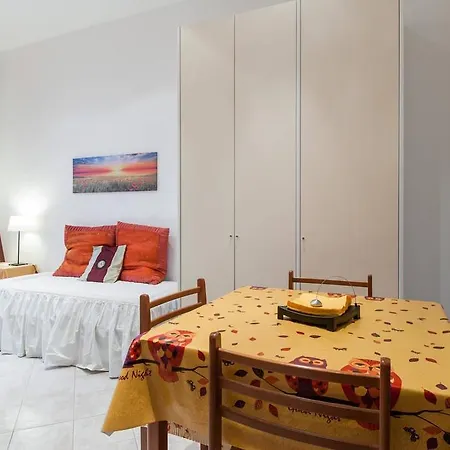 Via Rovetta Apartamento